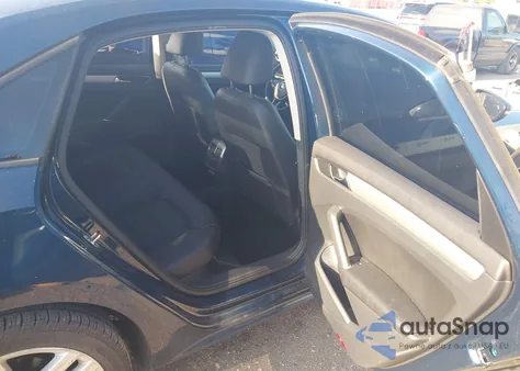 2019 Volkswagen Passat 2.0T Wolfsburg Edition z USA, uszkodzony, nr VIN 1VWLA7A38KC004534